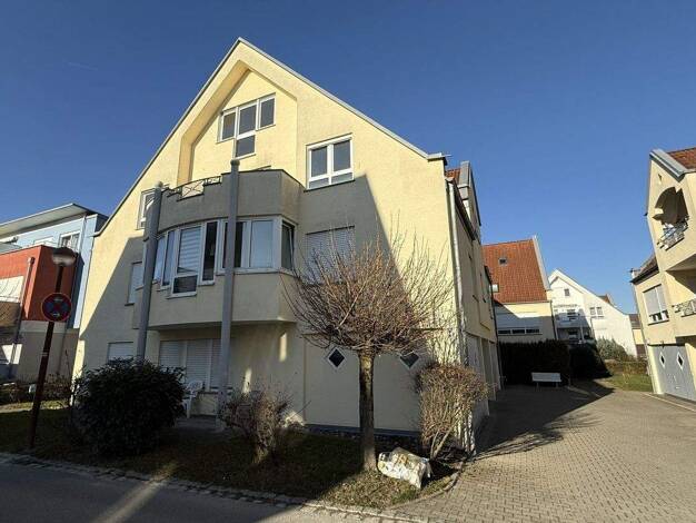 Maisonette zur Miete 1.100 € 3,5 Zimmer 80,9 m² 2. Geschoss Friedrichshafen 88046