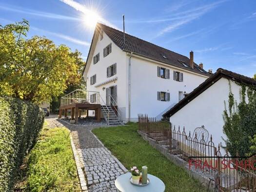 Bauernhaus zum Kauf 649.000 € 10 Zimmer 238,1 m² 494 m² Grundstück Uttenhofen Tengen 78250