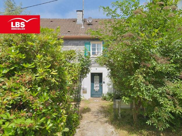 Einfamilienhaus zum Kauf 239.000 € 7 Zimmer 136 m² 813 m² Grundstück Berghausen Gummersbach 51647