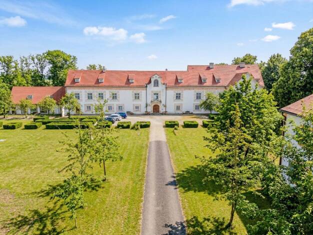 Haus zum Kauf 14.700.000 € 31 Zimmer 1.632 m² 100.130 m² Grundstück Eberhardzell 88436