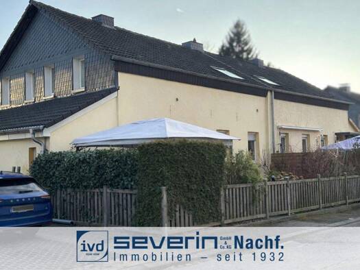 Doppelhaushälfte zum Kauf 378.000 € 13 Zimmer 240 m² 1.100 m² Grundstück Massen Unna 59427