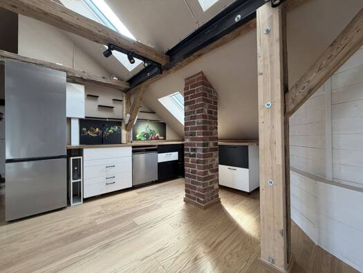 Wohnung zur Miete 1.650 € 4 Zimmer 90 m² Innenstadt Erlangen 91054