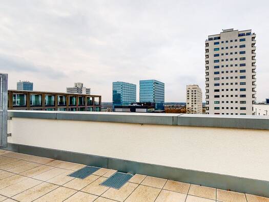 Penthouse zur Miete 1.135 € 2 Zimmer 60,3 m² 7. Geschoss Lyoner Straße Schwanheim Frankfurt am Main 60528