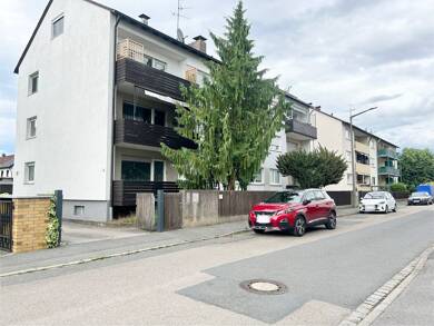 Wohnung zur Miete 966 € 3 Zimmer 92 m² 1. Geschoss frei ab 01.08.2025 Danziger Str. 5 Stadeln 176 Fürth 90765