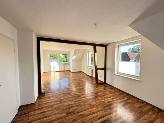 Wohnung zur Miete 850 € 3 Zimmer 96 m² Geschoss -1/1 frei ab 01.10.2026 Bröckel 29356