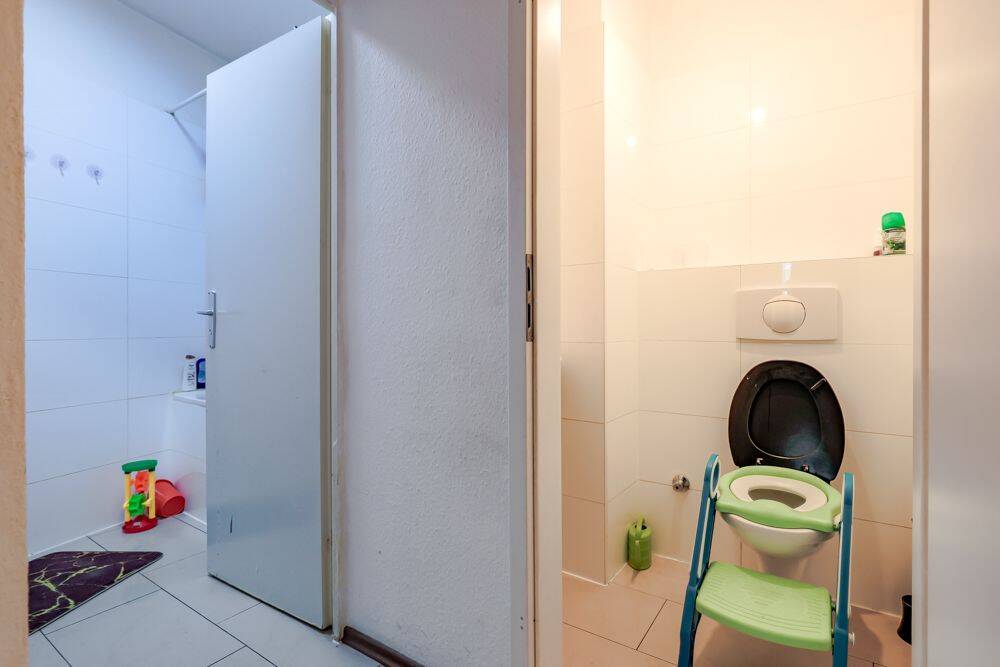 Property thumbnail 18