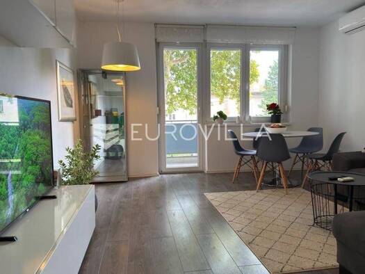 Wohnung zur Miete 1.100 € 2 Zimmer 65 m² 1. Geschoss Centar Pula 52100