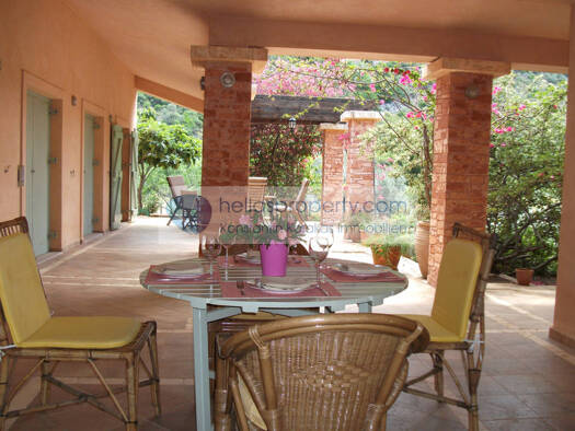 Villa zum Kauf 1.000.000 € 4 Zimmer 180 m² 1.000 m² Grundstück Municipality of Corinth 20004
