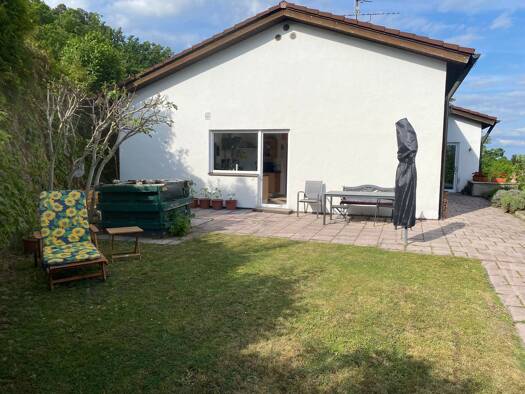 Einfamilienhaus zum Kauf provisionsfrei 595.000 € 5 Zimmer 143 m² 1.533 m² Grundstück Eugenbacher Straße 40 Altdorf Altdorf 84032