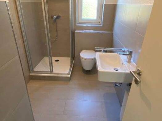 Wohnung zur Miete 669 € 2 Zimmer 55,6 m² 2. Geschoss Huestr. 5 Schonnebeck Essen 45309