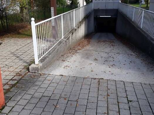 Tiefgaragenstellplatz zur Miete 50 € Frühlingstraße 44 Bad Reichenhall 83435