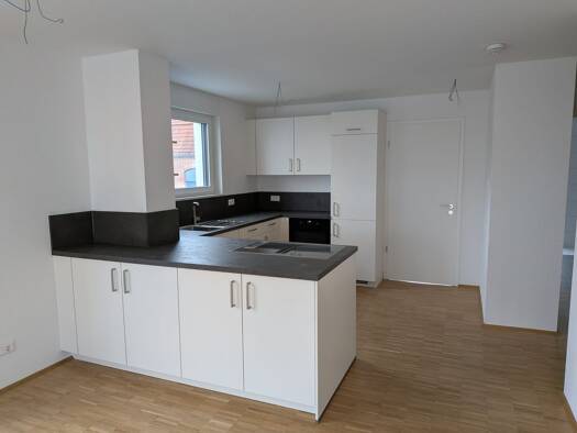 Wohnung zur Miete 1.050 € 2 Zimmer 63 m² Geschoss 1/2 frei ab sofort Winnender Straße Höfen Winnenden 71364