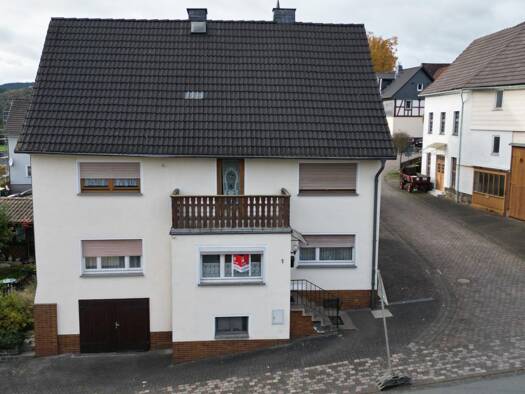 Einfamilienhaus zum Kauf 125.000 € 4 Zimmer 139 m² 128 m² Grundstück Dodenau Battenberg 35088