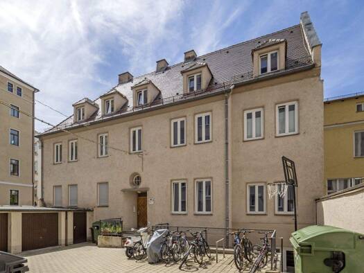 Wohnung zur Miete 641 € 3 Zimmer 70,6 m² 3. Geschoss frei ab 01.02.2026 Schaezlerstraße 15 Innenstadt Augsburg 86150