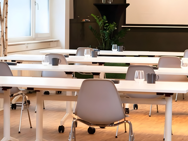 Bürofläche zur Miete provisionsfrei 400 € 4 m² Bürofläche Lenzstraße Großreuth h d Veste Nürnberg 90408