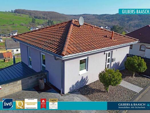Einfamilienhaus zum Kauf 397.000 € 5 Zimmer 141 m² 467 m² Grundstück Naurath (Eifel) 54340