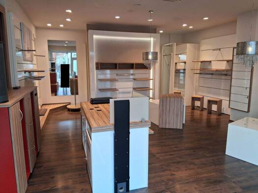 Ladenfläche zur Miete provisionsfrei 2 Zimmer 88 m² Verkaufsfläche Burgstraße Innenstadt Aurich 26603