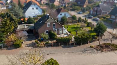 Haus zum Kauf 265.000 € 5 Zimmer 139,9 m² 712 m² Grundstück Groß Nemerow Groß Nemerow 17094