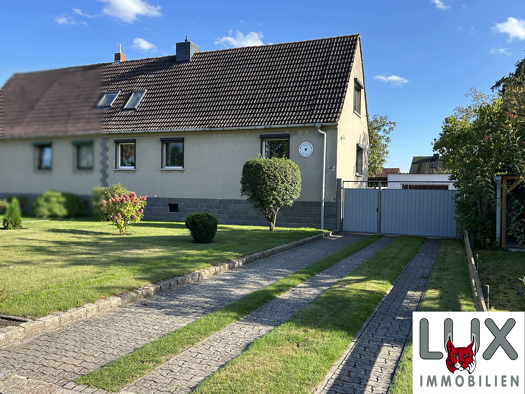 Haus zum Kauf 140.000 € 4 Zimmer 100 m² 849 m² Grundstück frei ab sofort Bertkower Straße 42 Goldbeck 39596