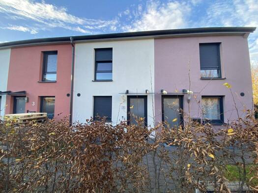 Reihenmittelhaus zum Kauf 325.000 € 3 Zimmer 81 m² 200 m² Grundstück Bettenhausen Kassel / Forstfeld 34123