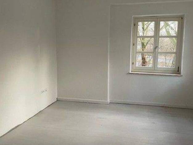 Wohnung zur Miete 453 € 2 Zimmer 56,7 m² 1. Geschoss frei ab 07.02.2026 Hermannstraße 42 Erle Gelsenkirchen 45891