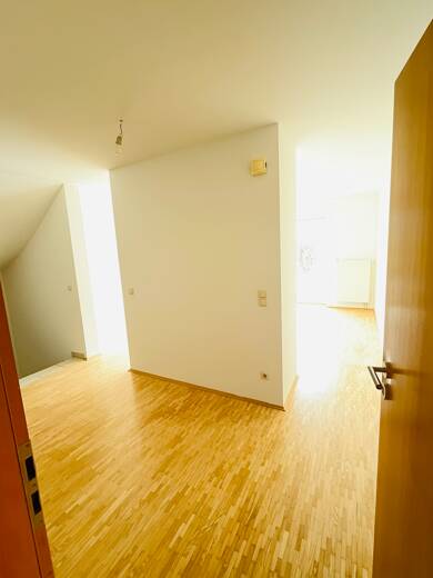 Haus zur Miete 1.800 € 7 Zimmer 125 m² 180 m² Grundstück Hufschlag Surberg 83362