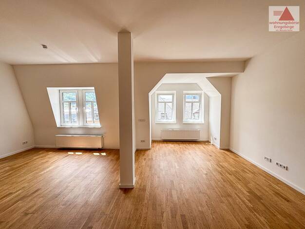 Wohnung zur Miete 1.100 € 4 Zimmer 158,1 m² 4. Geschoss Goethestraße 4 Aue 08280