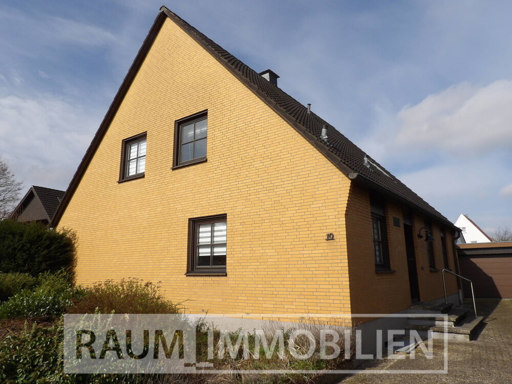 Einfamilienhaus zum Kauf 298.000 € 5 Zimmer 163,6 m²<br/>Wohnfläche 617 m²<br/>Grundstück Oetinghausen Hiddenhausen / Oetinghausen 32120