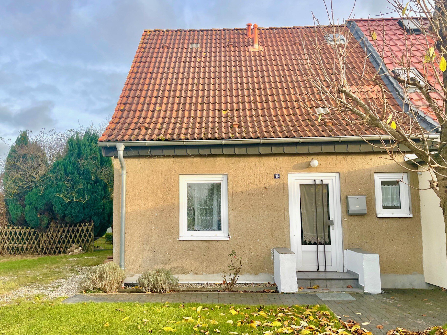 Doppelhaushälfte zum Kauf 199.000 € 3 Zimmer 70 m²<br/>Wohnfläche Kalkhorst Kalkhorst 23942