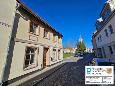 Mehrfamilienhaus zum Kauf provisionsfrei 279.000 € 16 Zimmer 435 m² 726 m² Grundstück frei ab sofort Heilig-Geist-Straße 8 Anklam Anklam 17389