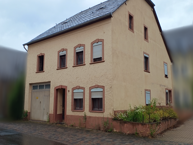 Bauernhaus zum Kauf 81.500 € 5 Zimmer 75 m² 184 m² Grundstück frei ab sofort Römerstr. 53 Neumagen Neumagen-Dhron 54347