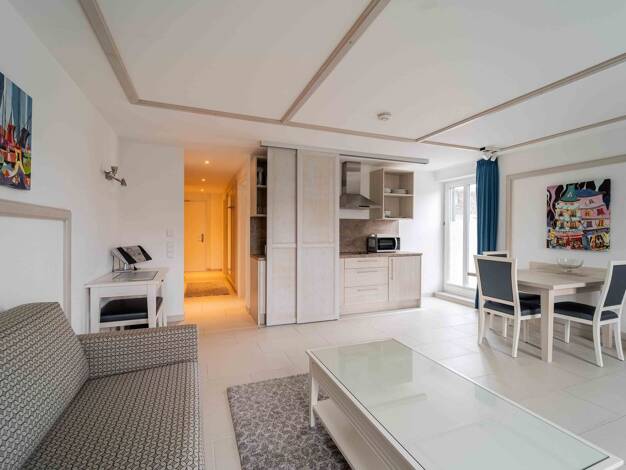 Mehrfamilienhaus zum Kauf 1.390.000 € 10 Zimmer 266,7 m² 891 m² Grundstück Feldwies Übersee 83236