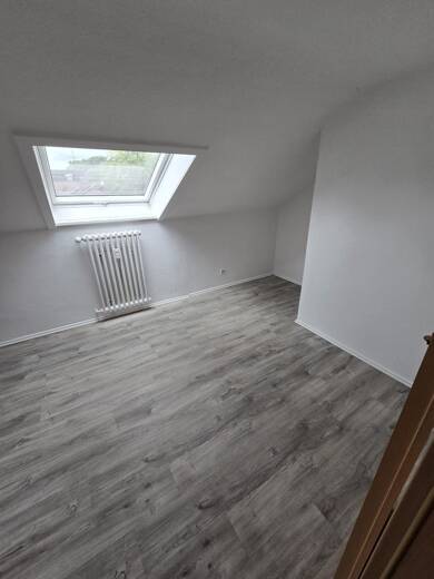 Wohnung zur Miete 420 € 2 Zimmer 60 m² 2. Geschoss frei ab 01.08.2025 Doktor-Kolb-Straße 24 Hochheide Duisburg 47198