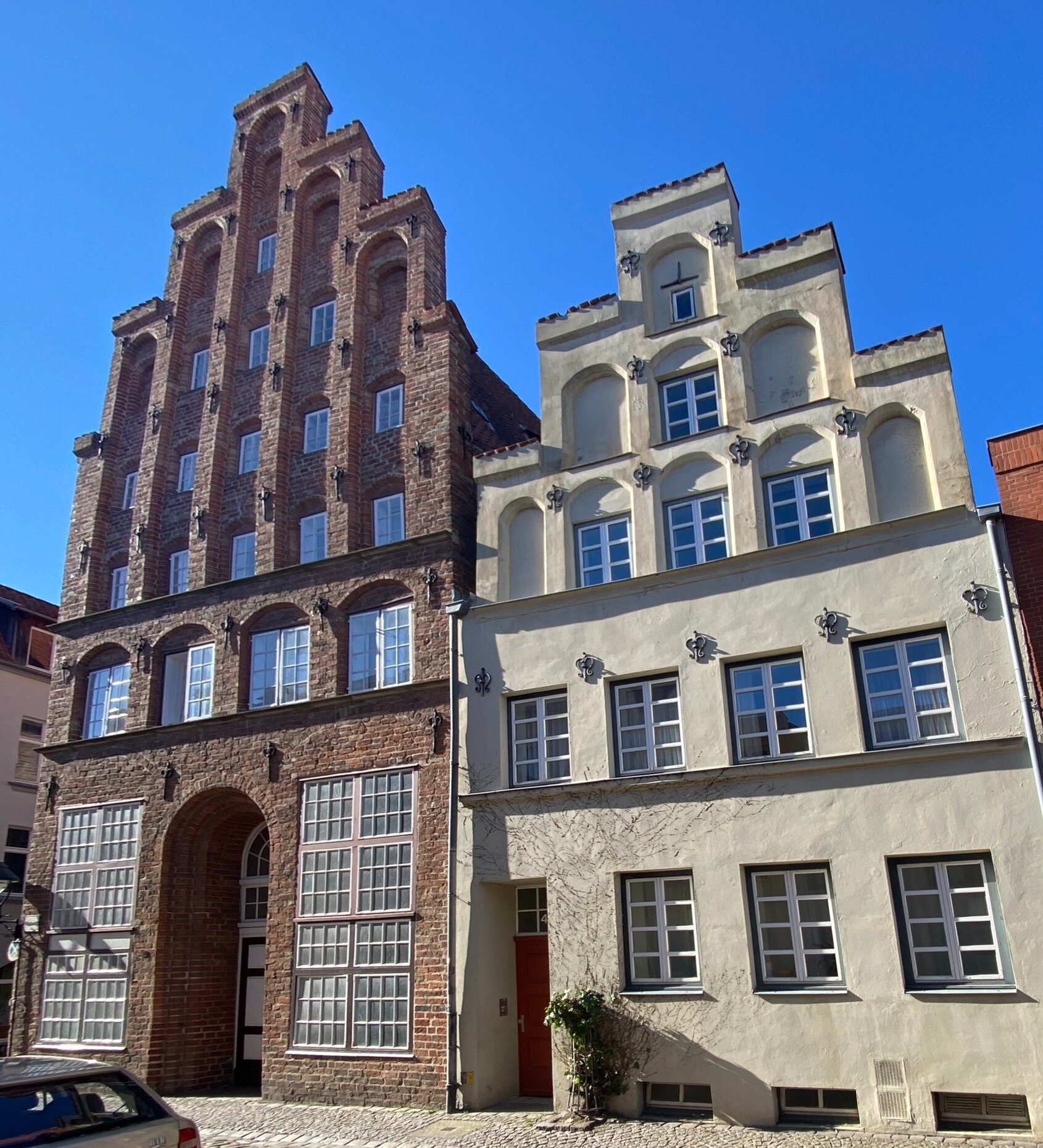 Mehrfamilienhaus zum Kauf als Kapitalanlage geeignet 2.300.000 € 856 m²<br/>Wohnfläche 448 m²<br/>Grundstück Innenstadt Lübeck 23552