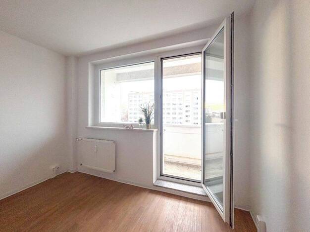 Wohnung zur Miete 345 € 2 Zimmer 49,3 m² 7. Geschoss Bertolt-Brecht-Straße 10a Leipziger Str. Magdeburg 39120