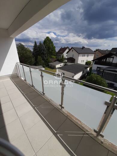Wohnung zur Miete 705 € 2 Zimmer 71,2 m² Dachgeschoss, 2. Geschoss frei ab 01.07.2025 Schillerstr. 6a Teublitz Teublitz 93158