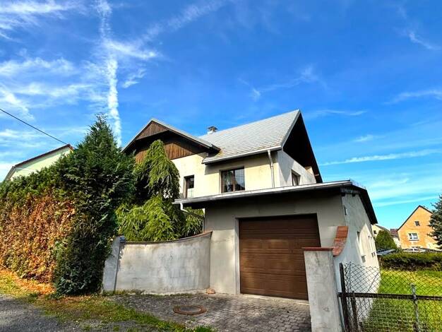 Einfamilienhaus zum Kauf 300.000 € 5 Zimmer 150 m² 390 m² Grundstück Kleinbothen Grimma 04668