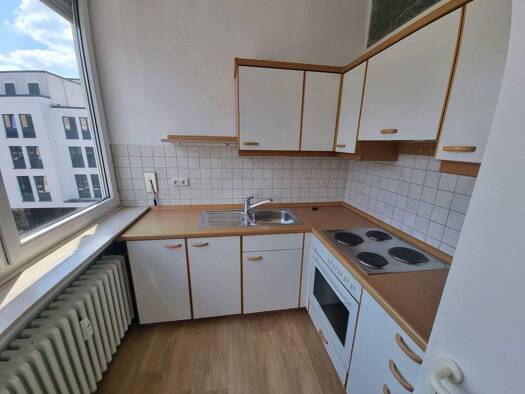 Studio zur Miete 420 € 1 Zimmer 33,6 m² 3. Geschoss frei ab 01.04.2026 Brotstraße 14 Innenstadt Trier 54290
