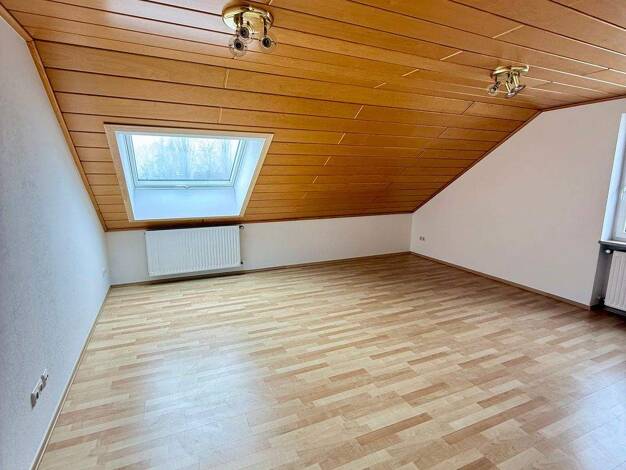 Wohnung zur Miete 695 € 3 Zimmer 70 m² 2. Geschoss frei ab 01.05.2026 Obermichelbach 90587