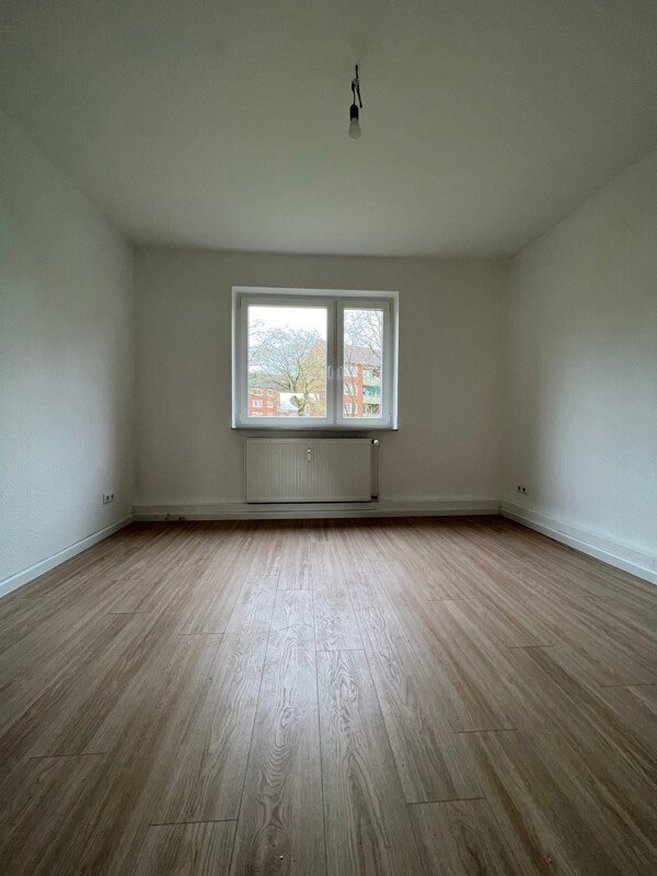 Wohnung zur Miete 400,95 € 3 Zimmer 53,5 m²<br/>Wohnfläche Fehrsplatz 29 Heide Heide 25746