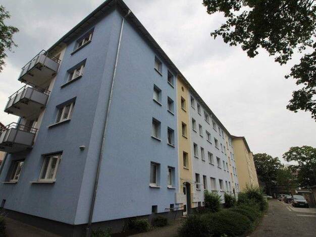 Wohnung zur Miete 857 € 2 Zimmer 55,8 m² 3. Geschoss frei ab 08.04.2026 Hügelstr. 15 Darmstadt 64283