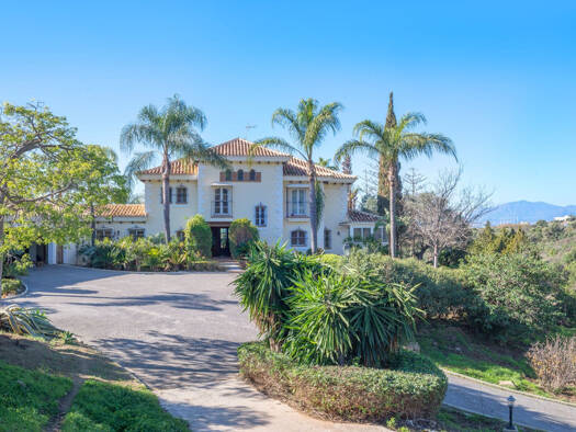 Einfamilienhaus zum Kauf 12.500.000 € 1.206 m² 76.854 m² Grundstück Altos de los Monteros 0