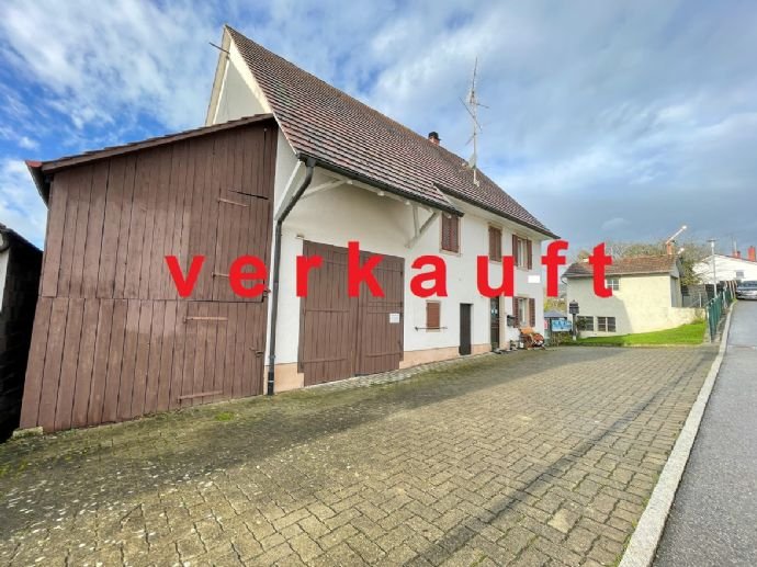 Bauernhaus zum Kauf 248.000 € 5 Zimmer 91 m²<br/>Wohnfläche 1.030 m²<br/>Grundstück Neuhausen Engen-Neuhausen 78234