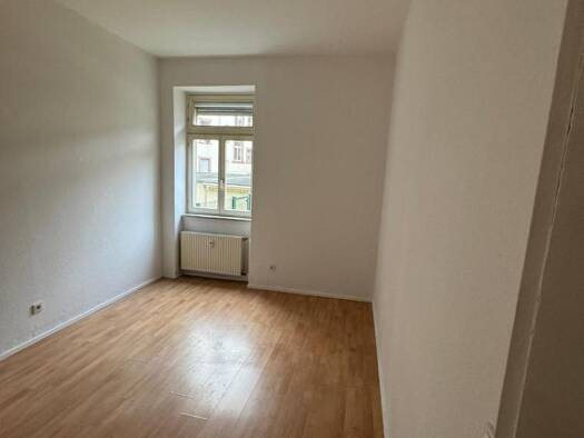 Wohnung zur Miete 730 € 3 Zimmer 70 m² EG Karl-Marx-Str. 40 Hanau 63452