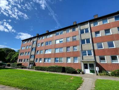Wohnung zur Miete 694 € 4 Zimmer 82,3 m² Geschoss 1/3 frei ab sofort Erikstraße 66 Schleswig 24837
