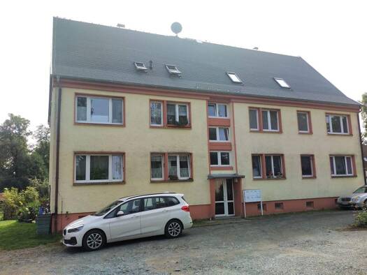 Wohnung zur Miete 195 € 1 Zimmer 39 m² Plothen 07907