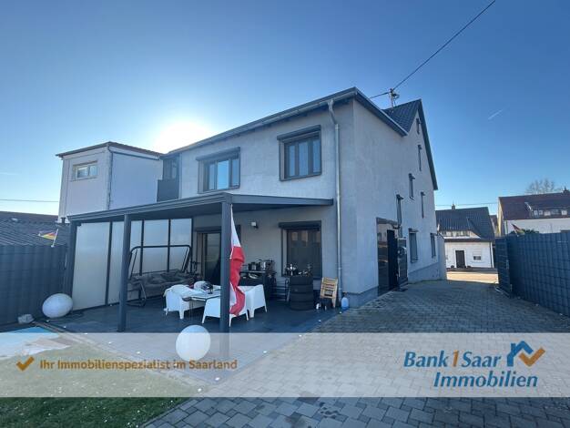 Doppelhaushälfte zum Kauf 425.000 € 10 Zimmer 291 m² 406 m² Grundstück Oberthal Oberthal 66649