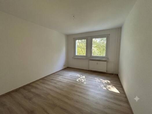 Studio zur Miete 208 € 1 Zimmer 29,7 m² 1. Geschoss frei ab sofort Max-Müller-Straße 36 Zittau Zittau 02763