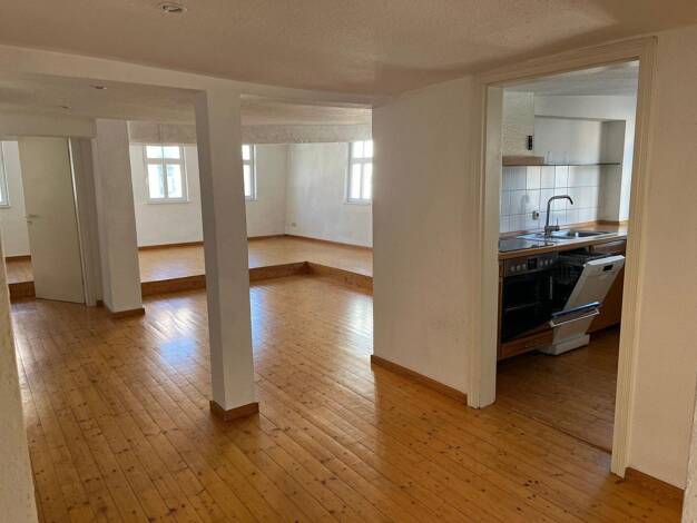 Wohnung zur Miete 850 € 4 Zimmer 90 m² 2. Geschoss frei ab 01.10.2026 Karlstraße 17 Innenstadt Fulda 36037