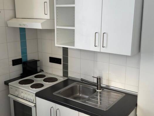 Wohnung zur Miete 900 € 1 Zimmer 33 m² Geschoss 3/4 frei ab 01.08.2026 Hohenfelde Hamburg 22087